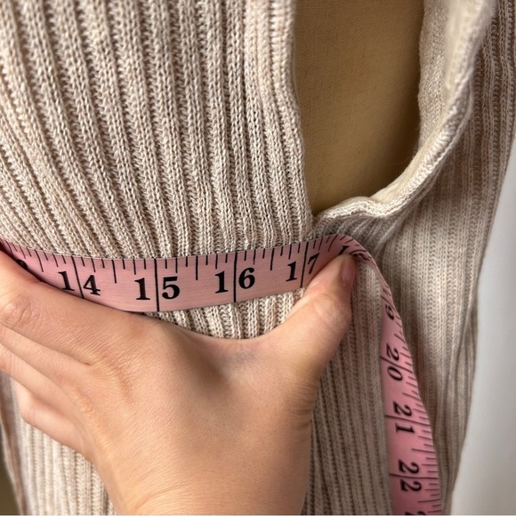 NEW Zara Tan Mock Neck Ribbed Vest Sleeveless Sweater Size Medium Tan Cream - Picture 6 of 10